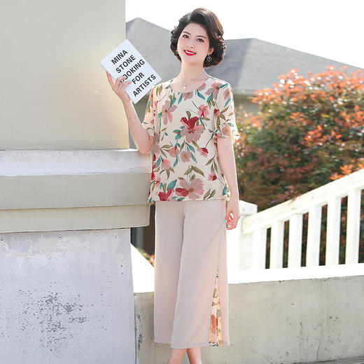 【气质妈妈夏装套装】雪纺衫女上衣，大码短袖T恤，洋气时尚。新款上架，让您焕发青春自信！ 商品图5