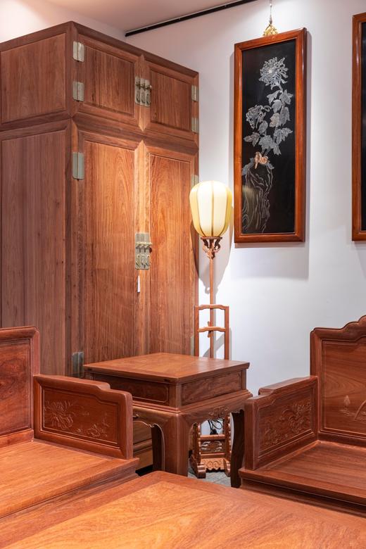 红桥红  家具严选  缅甸花梨（大果紫檀）【三弯腿荷韵沙发十三件套】 商品图6