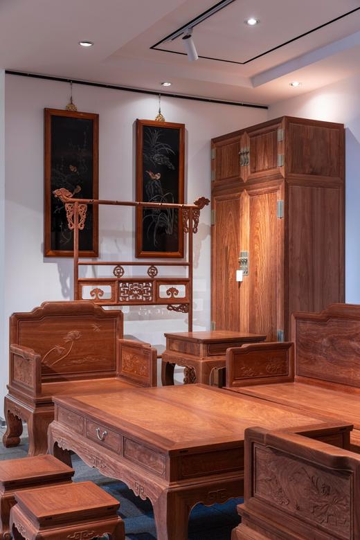 红桥红  家具严选  缅甸花梨（大果紫檀）【三弯腿荷韵沙发十三件套】 商品图2