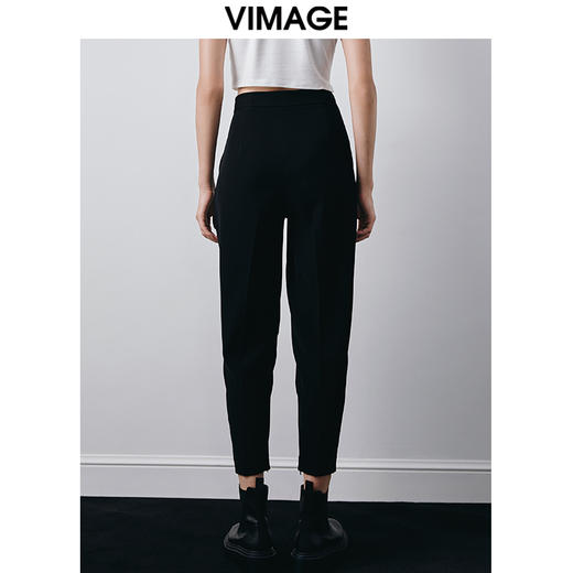【转款下架】VIMAGE纬漫纪秋季新款高腰通勤纯色显瘦裤子V2005604 商品图4