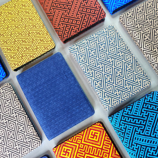 云南非遗傣锦笔记本 商品图0