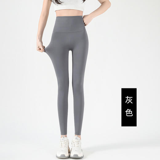 【显瘦塑型！无痕收腹鲨鱼裤】零束缚全无痕塑型，薄款显瘦塑造小蛮腰，紧身瑜伽裤，立体剪裁重压收腹，女外穿夏季裤哑光修身无尴尬线芭比裤粉丝专属 商品图5