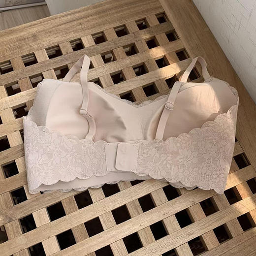 保真~小海豚文胸！聚拢不空杯无痕无钢圈蕾丝背心女 商品图14