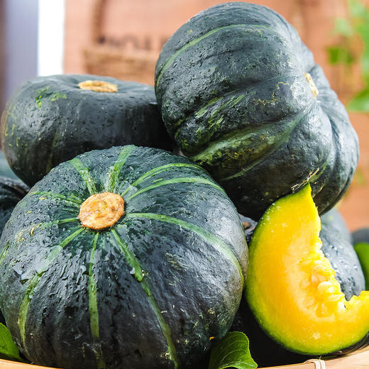 山东贝贝南瓜，粉粉糯糯，非常适合宝宝老人辅食代餐，收到货放一周再吃，可以使南瓜更好的糖化，越放越甜糯哦 商品图2