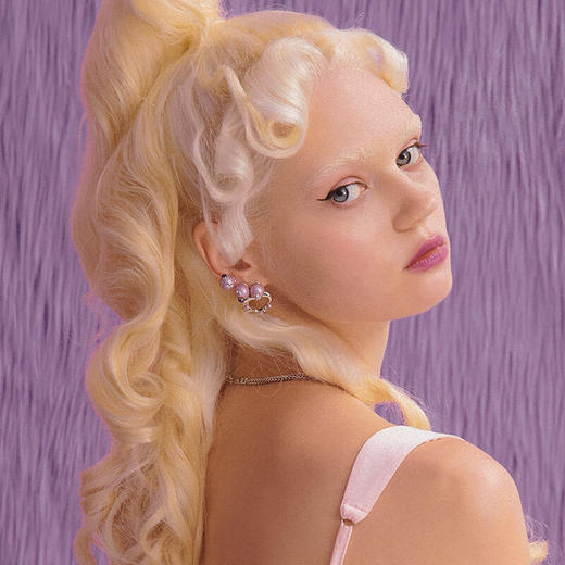 【景甜同款】RSNY心形耳钉 商品图3