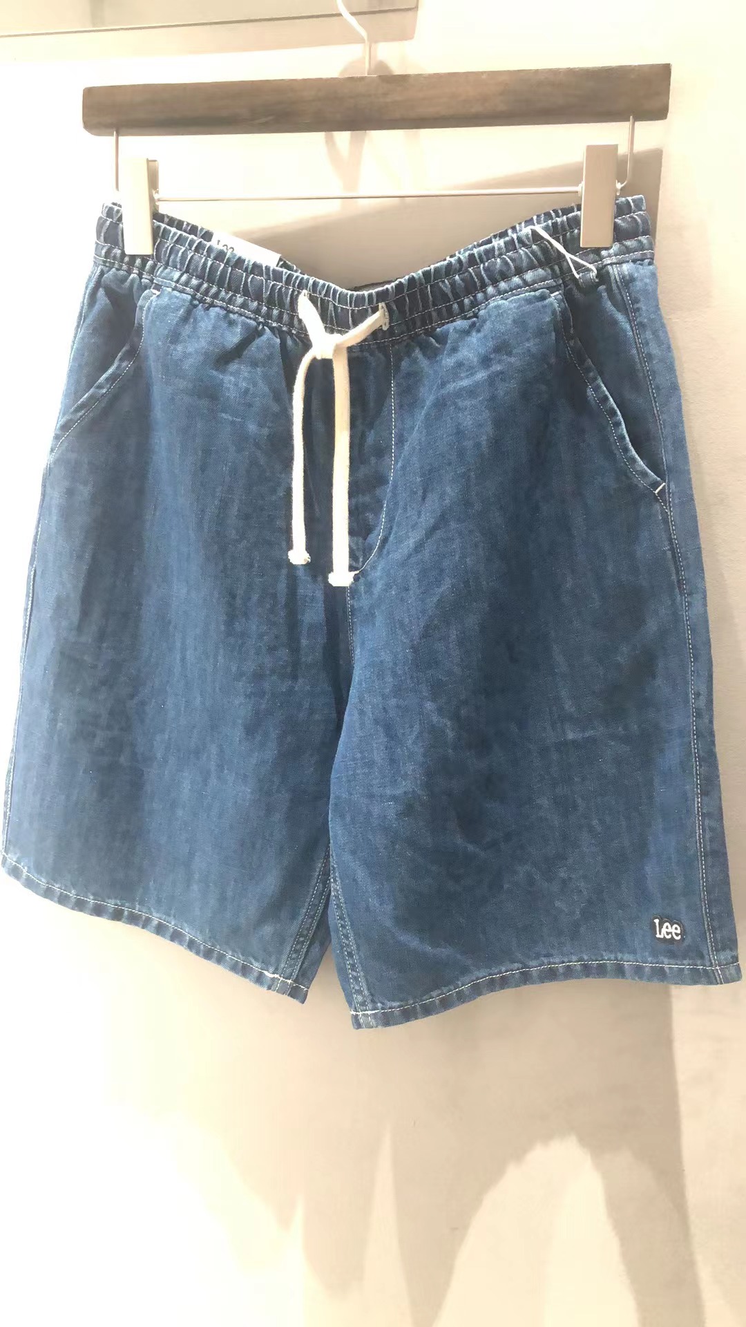 LEE品牌男短裤LMB100908101249A02908