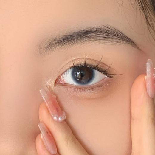 Kikicon【水光蓝莓】月抛 水润湖蓝色  浅浅淡淡一点不会挑人 商品图1