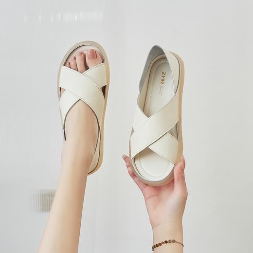 ZHR果冻底休闲洞洞鞋女凉鞋女外穿2023新款夏季凉鞋女超软平底鞋 商品图5