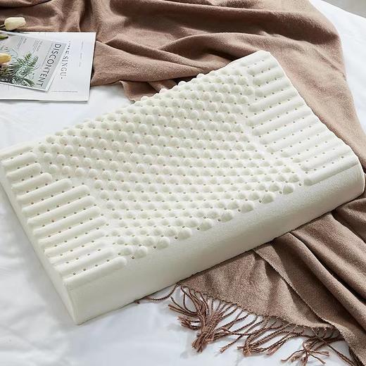 【富安娜】富安娜 B座7F 瑞享泰国进口乳胶枕 商品图6