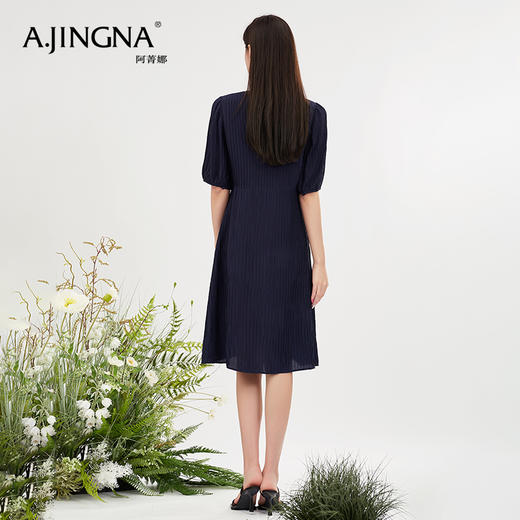 【商场同款】阿菁娜V领泡泡袖气质连衣裙A30X212091 商品图2