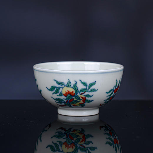 青花斗彩五果蹲式杯 商品图4