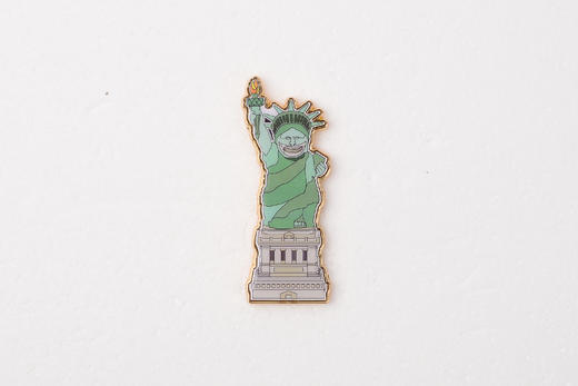 POPGANDA Liberty Grin Pin 自由女神胸针（非卖品） 商品图0