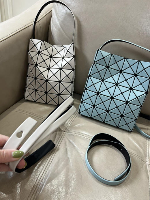 三宅 方盒子斜挎包 两用双肩带 手提包 单肩斜挎包 限时包邮 商品图2