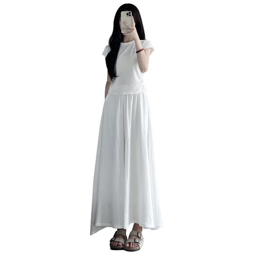 冰丝褶皱裙裤女夏，百褶a字半身休闲百搭高腰垂感阔腿裙裤，让你时尚百搭又舒适自如，轻松穿出优雅自信！ 商品图4