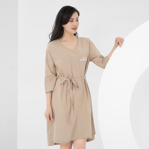 爱帝女式七分袖条纹显瘦V领连衣裙 商品图4