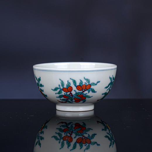 青花斗彩五果蹲式杯 商品图2