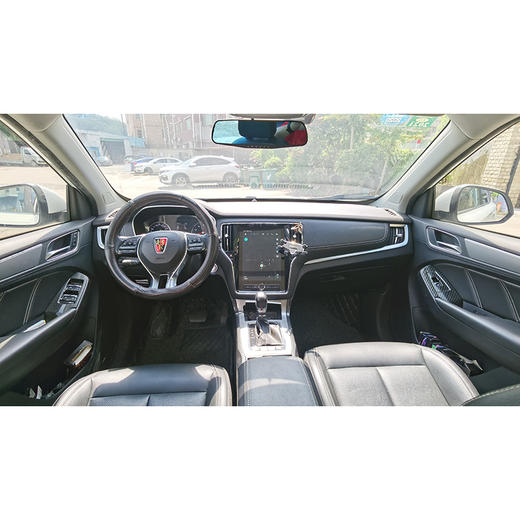 荣威 RX5 20T 两驱自动互联网智惠版【长租-深圳】 商品图5