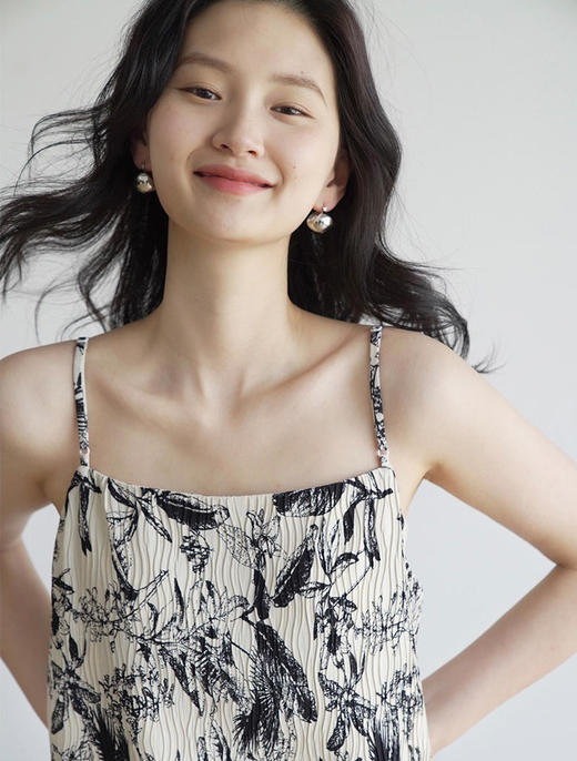 专柜品质 繁叶花丛艺术压褶吊带连衣裙法式吊带连衣裙女褶皱吊带裙设计感长裙 商品图2