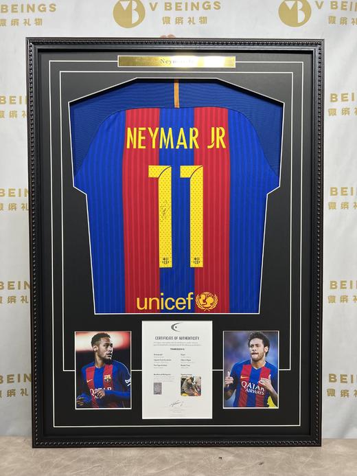 收藏系列 内马尔 巴萨队11号1617赛季 亲笔签名球衣 商品图3