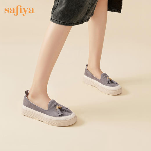 Safiya/索菲娅2023秋季新品闲适假日风休闲流苏透气软底深口渔夫鞋 SF33112428 商品图2