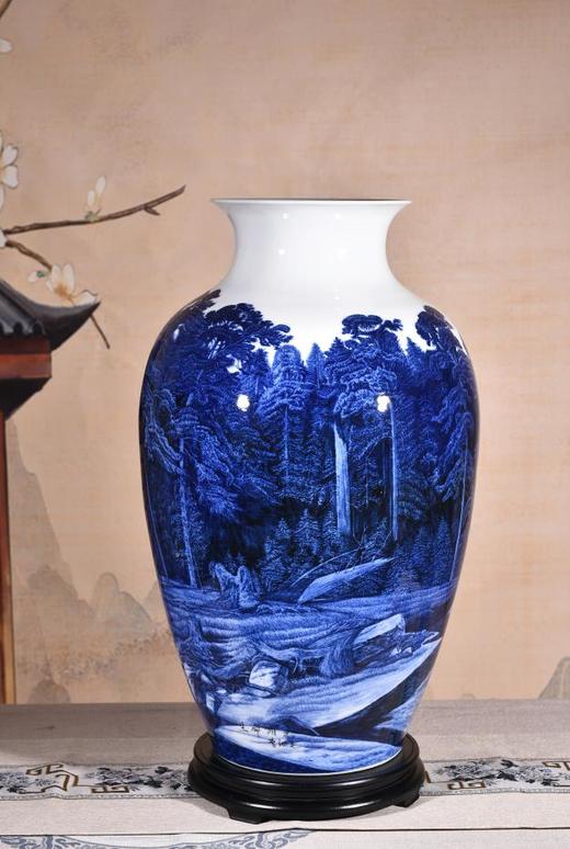 工笔青花生命阳光赏瓶 商品图0