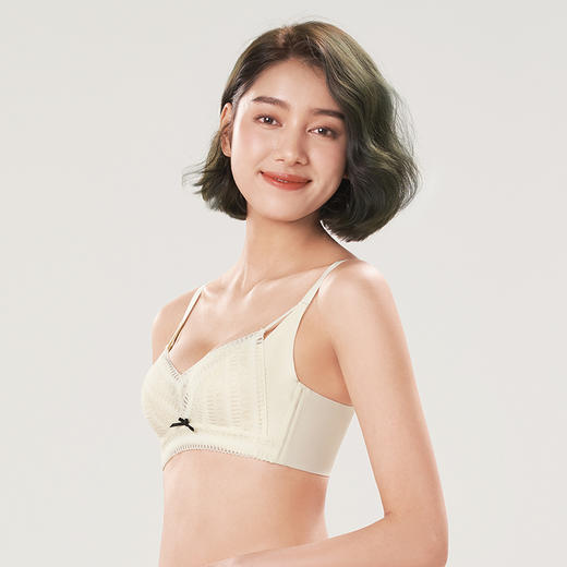 都市丽人自然舒适A杯适穿蕾丝内衣加加厚款3/4杯常规文胸无钢圈三排扣LB35M3 商品图2