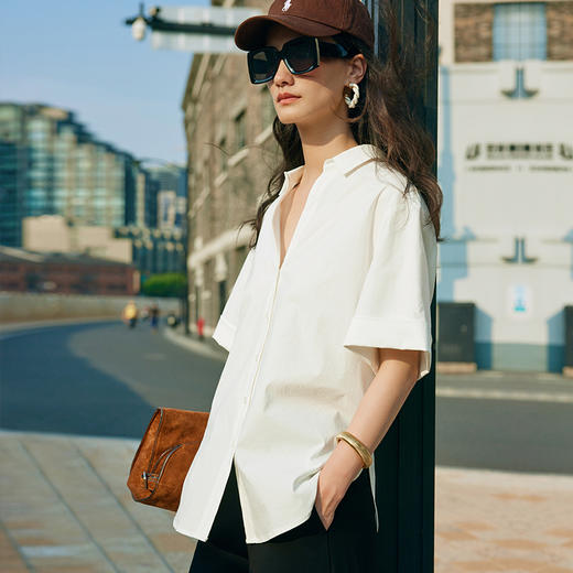 53501  IN AND ON 夏季新款棉麻气质廓形中袖衬衫显瘦休闲时尚百搭上衣女 商品图3