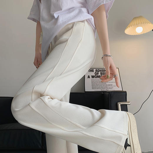 【潮流百搭！五色可选！！！】夏季新款女士针织侧拼接阔腿裤，高腰抽绳口袋设计，宽松舒适，薄款垂感，百搭休闲裤。时尚女性的必备单品，紧贴流行趋势，时尚潮流百搭，适合多种场合穿着！ 商品图1