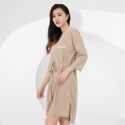 爱帝女式七分袖条纹显瘦V领连衣裙 商品图3