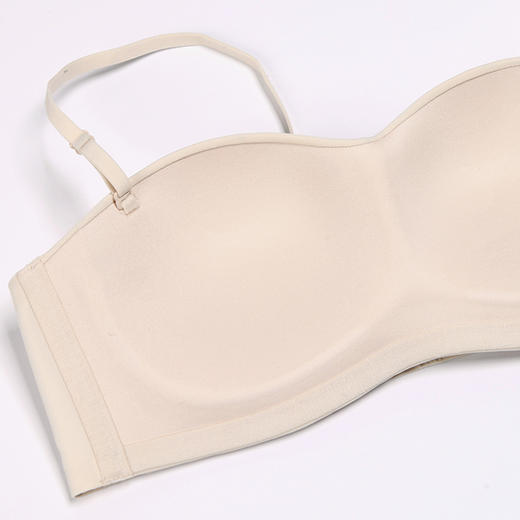 都市丽人零压无痕B杯适穿无痕更百搭泳布内衣薄款1/2杯常规文胸树脂胶圈三排扣新年本命年红品LB32B7 商品图5