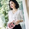时尚百搭，荷叶边v领中袖上衣薄职业装喇叭袖白色衬衣雪纺衬衫XZ-YJE0565 商品缩略图2