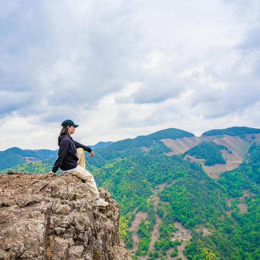 成人徒步 | 3.14周六寻甸彝戈山徒步赏花，闯入马缨杜鹃花海，一山坡又一山坡的马缨花海，漫步草原与森林，登高望远！ 商品图10