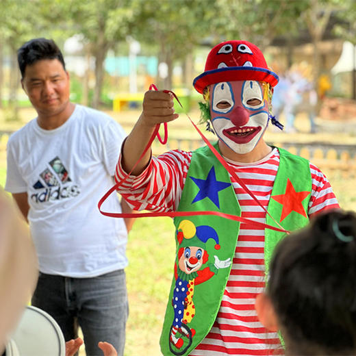 【桃桃亲子教育农场】69.9元起抢购原价678元，六万平方畅玩票！重返侏罗纪、千米迷宫乐园、小小建造师、开心滑草场、超大无动力设备等几十种项目畅玩不限时！ 商品图4