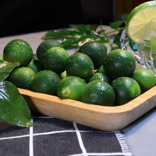 周三配送！新鲜小青柠，手打柠檬用的就是这个，雪碧加小青柠，夏日清爽小饮料！一份一斤 商品图1