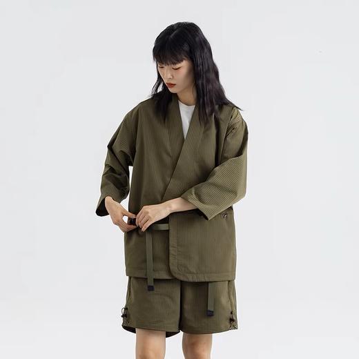 MOUTAINFEVER高山热 泡泡纱材质磁扣宽松道袍 商品图2