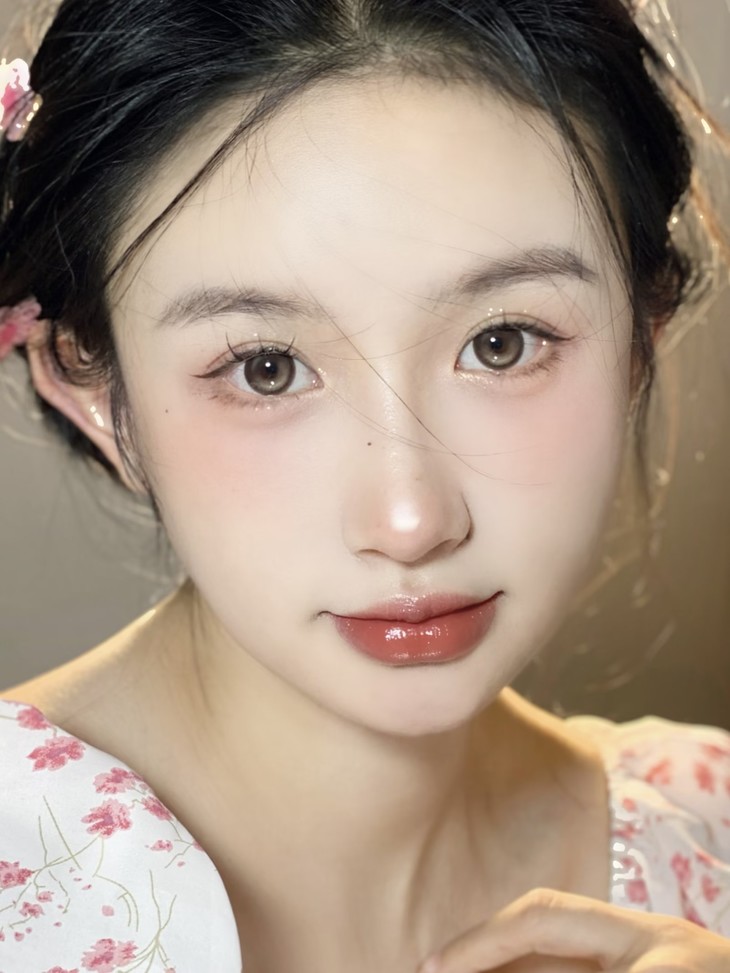 VokiVoki美瞳 年抛隐形眼镜 卡其肉桂 14.0mm 1副/2片 左右度数可不同 - VVCON美瞳网