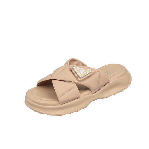 女神必备！夏日新款厚底拖鞋，时尚简约的仙女风格，外穿增高，踩屎感十足。防滑设计，让你在炎炎夏日也能走得自信、舒适；让您时刻保持好心情！ 商品图4