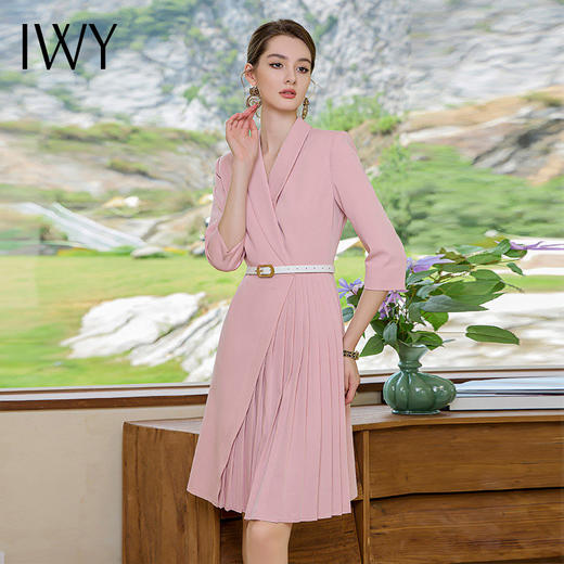IWY/高端气质正装连衣裙OL通勤粉色西装裙百褶女夏季主持人演讲服装Q964 商品图1