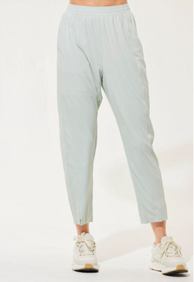 爱慕运动女士夏季薄款外穿休闲长裤九分裤AS153R61