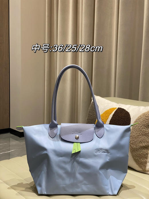 蓝紫色(也叫香芋紫)中号
代购级别 ‼️非市场普通货‼️ 商品图0