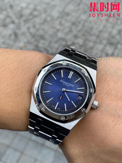 钛合金版本 ZF爱彼皇家橡树系列15202IP烟熏蓝珠光面 皇家橡树15202钛壳 超轻！男士腕表 表径39mm 小手腕福音 商品图6