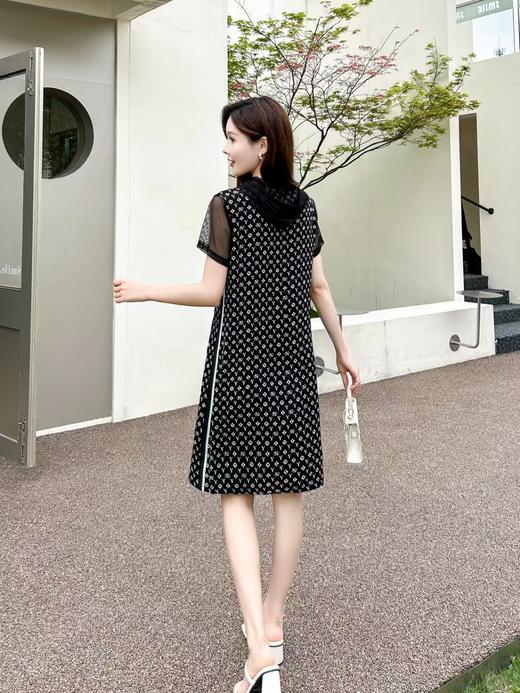 女连衣裙82329 商品图1