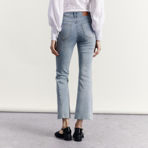 谜底复古修身喇叭裤女2023秋款百搭棉弹舒适九分牛仔裤233MK0981 商品图2