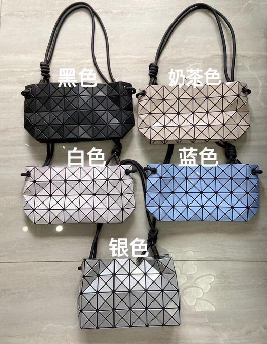 74-2 简洁轻松 轻便百搭 三宅随心所欲豆腐包 任意调节 商品图11