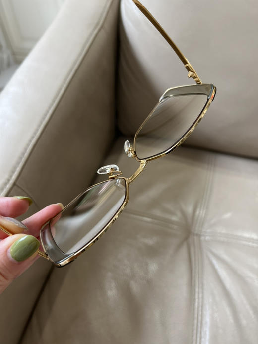圆正尾货 GG蝴蝶造型 通透鹅黄色 凹造型 防晒 显脸小 太阳镜 商品图8