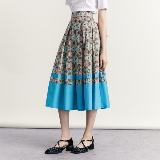 谜底文艺花色半裙2023秋新款复古浪漫棉质百褶A型半身裙233MB1043 商品图1