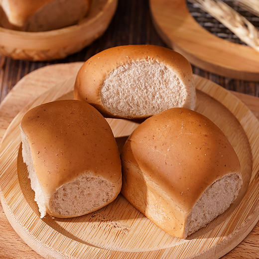 【充饥饱腹好选择！ 不单独添加蔗糖黑麦荞麦老面包】口感绵密松软柔韧，奶香四溢绽放舌尖，松软绵密很耐撕，浓浓的麦香口感细腻香醇，即食早餐代餐办公室零食 商品图2