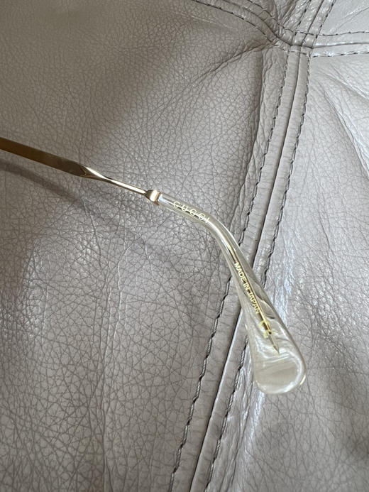 圆正尾货 GG蝴蝶造型 通透鹅黄色 凹造型 防晒 显脸小 太阳镜 商品图5