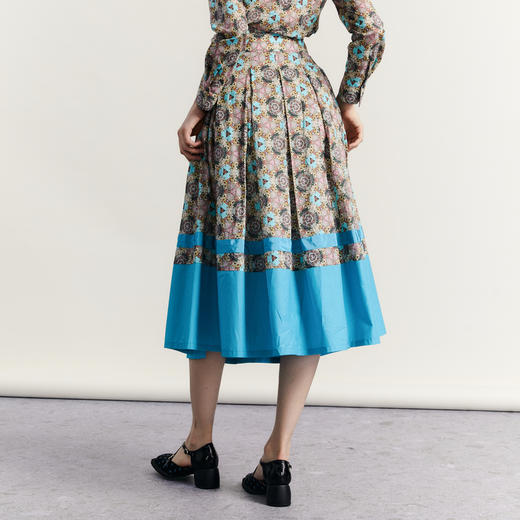 谜底文艺花色半裙2023秋新款复古浪漫棉质百褶A型半身裙233MB1043 商品图2