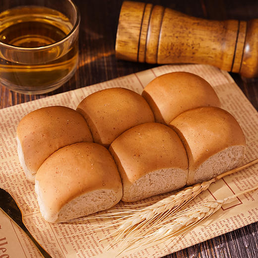 【充饥饱腹好选择！ 不单独添加蔗糖黑麦荞麦老面包】口感绵密松软柔韧，奶香四溢绽放舌尖，松软绵密很耐撕，浓浓的麦香口感细腻香醇，即食早餐代餐办公室零食 商品图4